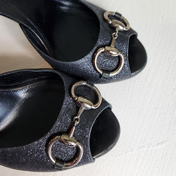 Gucci black shimmery pumps 37 1/2 US 7.5 - Picture 12 of 12